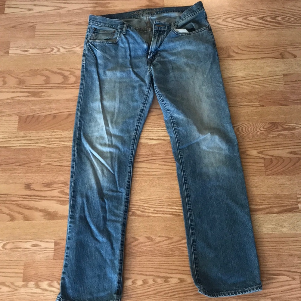American Eagle straight leg jean